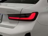 BMW伝統のL字型テールライト