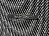 お好きな音楽を車内でお楽しみいただけます♪スピーカー交換・ウーハー追加などの音質向上や、最新ナビ・後席モニター等の取り付けも是非ご相談ください!