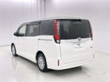 荷物をたっぷり載せて広々ドライビング♪夏でも冬でも、アウトドアやショッピングを思い切り楽しみましょう!