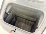 手厚いサポートを提供する「ポルシェ自動車保険」を取り扱っております。オリジナル補償(無償)が付帯し、万が一の際も正規販売店ならではの確かな安心でオーナー様を支えます。保険選びもお気軽にご相談ください。
