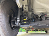 お車を安心してお乗りいただく為には、足回りの定期点検が欠かせません。サービスサポート(有償保証)では無料点検もご提供しており、安心のカーライフをお過ごしいただけるサポート体制が整っています。