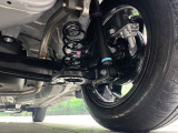 お車を安心してお乗りいただく為には、足回りの定期点検が欠かせません。サービスサポート(有償保証)では無料点検もご提供しており、安心のカーライフをお過ごしいただけるサポート体制が整っています。