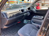 納車整備につきましては、国家資格を持つ、経験豊富な自動車整備士が、納車点検を実施し、不具合箇所を整備した上で納車させていただきます。