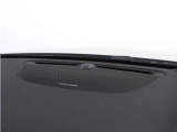 【harman/kardon】世界のオーディオファン垂涎のプレミアムサウンドシステムを搭載。原音に近い音場空間を忠実に再現。乗る人すべてに最良の音響体験を提供します。