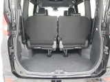 広々としたラゲージスペースを備えています。大きなものや長さのある荷物もしっかりと積み込めます。