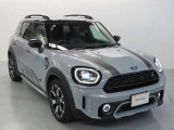 フロントフェイスはMINIアイコンとして永らく愛されるデザイン性の良さと、ブランドの魅力を感じる事ができます。