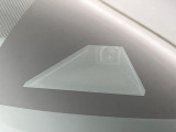 【トヨタセーフティセンス】走行中に前方の車両等を認識し、衝突しそうな時は警報とブレーキで衝突回避と被害軽減をアシスト。より安全にドライブをお楽しみいただけます。