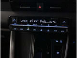 オシャレなインテリアで運転する気分も盛り上がりますよね^^