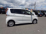 お車は買って終わりではありません。なぜなら車は壊れないという事がないからです。「安さ」だけでなく「安心」=購入後の点検・修理・トラブル対応こそ私達の強みです。