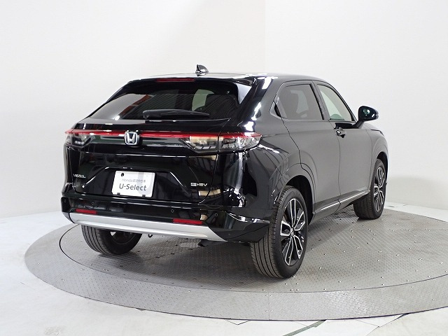ホンダ ヴェゼル 1.5 ハイブリッド Z の中古車詳細 (18,000km