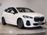 BMW認定中古車は第三者品質評価制度も採用しております。AIS方式による車両品質評価制度も導入し公平な車両コンデション評価を行うことにより車両品質の透明性を高めると同時に更なる信頼と安心をお届けします