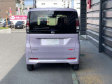 日産の販売店では、納得の一台を見つけるための中古車選びをお手伝いします。中古車ならではの魅力や、一台一台との出会いをお楽しみください。