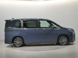 ご覧の車両以外にも多数のU-CARを展示販売しております。