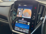【マルチテレインモニター】車のフロントやサイドのカメラ画像を同時にモニター表示することで、悪路や狭い道を走行時でも周囲の状況確認ができ安心!本格SUVにうれしい装備です♪