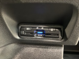 いまや快適なカーライフに欠かせないETCが付いています。