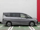『サイドシルエット』運転席側写真になります。