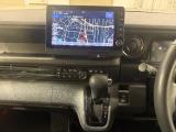 納車前に点検・整備を行なった後に納車いたします。交換が必要な部品は全て交換してからのお渡しとなります。費用を別途頂くことはありませんのでご安心ください。お問い合わせ、心よりお待ち致しております。