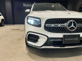 納車前整備は、メルセデスベンツ国際認定メカニックによる最新の検査ライン等の施設が充実した当社工場で入念に行います。メルセデス・ベンツの定める厳しい基準をクリアしたお車のみをご案内させて頂きます。