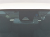 サポカーは、高齢運転者を含めたすべてのドライバーによる交通事故の発生防止・被害軽減対策の一環として、国が推奨する新しい自動車安全コンセプトです。詳しくは販売店スタッフまでおたずねください。