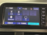 純正ナビを装備。タッチパネル式で使いやすく、お出かけもラクラクです。