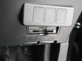 ETC車載器付きです。高速道路の料金所もスムーズに通過できます。