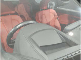 【エアバック】BMWのエアバックやその他の安全装備は、互いに補完しあう事で徹底した安全性を貫きます。万一の事故の際にそれぞれ最適な保護を提供してくれます!