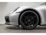 20/21インチ Carrera S ホイール搭載です。