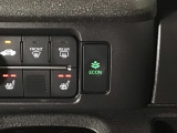 ★ECONスイッチ★ エコドライブを加速しよう!スイッチをONにすると、運転の仕方によるロスを抑え込み燃費をよくするようクルマが頑張ります(*^ー^*)燃費向上にチャレンジ♪