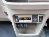 ETC☆ETC搭載車しか利用できない、高速道路などのスマートICが使えるようになります。料金所の混雑も回避しやすくなるので、ドライブがより快適になりますね☆