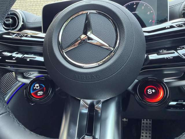 メルセデス・ベンツ CLEカブリオレ AMG CLE53 4マチックプラス (ISG