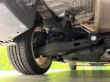 お車を安心してお乗りいただく為には、足回りの定期点検が欠かせません。サービスサポート(有償保証)では無料点検もご提供しており、安心のカーライフをお過ごしいただけるサポート体制が整っています。