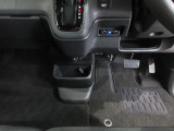 車内もクリーニング済みです。