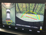 【パノラミックビューモニター】専用のカメラにより、上から見下ろしたような視点で360度クルマの周囲を確認することができます☆死角部分も確認しやすく、狭い場所での切り返しや駐車もスムーズに行えます。