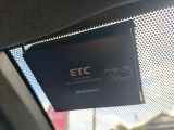 4WD!9型ナビ!フルセグ!フリップダウン!ETC!クルコン!セーフティーセンス!純正エンジンスターター!TRDエアロ!LEDライト・フォグ!テイン車高調!社外18アルミ!