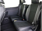 ゆとりある広々とした車内空間は、ドライブを始め買い物やレジャーなど、幅広く活躍します。一人でもみんなとでもお出かけを楽しみましょう!