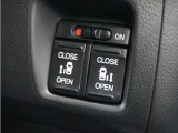 ◆両側電動スライドドア◆狭い駐車場でも乗り降りが楽々♪お子様が隣の車にドアを当ててしまう心配もございません!小さなお子様連れの方もこれで安心。