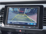 【バックカメラ】駐車が苦手な方でも安心してお乗りいただけます。リバース連動で画面が切り替わるのでとっても便利です。