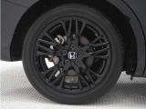 ◆純正アルミホイール装着車◆これで足元まわりも、おしゃれにきまります!