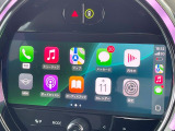 ●Apple Car Play:スマホとの有線接続で、ナビ・オーディオ再生などスマホのアプリ機能が画面でも使える便利機能です!