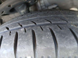 タイヤの溝はご覧の通りです