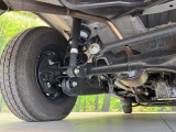 お車を安心してお乗りいただく為には、足回りの定期点検が欠かせません。サービスサポート(有償保証)では無料点検もご提供しており、安心のカーライフをお過ごしいただけるサポート体制が整っています。