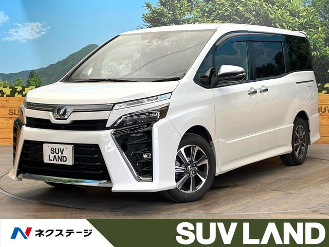 トヨタ ヴォクシー 