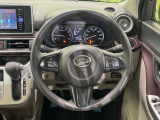 【ステアリングスイッチ】運転中、前方から目線をそらすことなく、オーディオ等の操作が可能な便利機能!安心&快適なドライブを演出してくれます♪