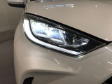 LEDヘッドライトです。デザイン性がよくとても明るいので、夜間の走行や悪天候でも安心です。しかも長寿命!