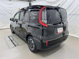 走りにこだわりながら収納力も持ち合わせたお車です。