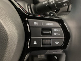 【アダプティブ・クルーズ・コントロール】予め設定した車速内でクルマが自動的に加減速。 前走車との適切な車間距離を維持しながら追従走行し、高速道路でのドライバーの疲労を軽減してくれる嬉しい機能付♪