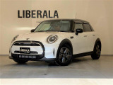 ◆LIBERALAは、輸入車選びの新たなスタイルを提案するインポート・セレクト・ブランドです。オーナー様となる方がクルマから直接感じる感性を第一にした、最良の一台との出会いをコーディネートいたします。