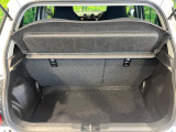 積み下ろしのしやすいデッキにはたっぷりと荷物を積み込んでいただけます。遊びから仕事まで、様々なシーンで頼れます♪