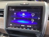 ナビ機能だけでなく、ミュージックサーバー、Bluetooth、フルセグテレビ、DVDとCD再生など、オーディオ機能がついています。