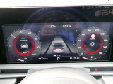 メーター中央に、様々な車両情報を表示してくれる、ディスプレイがついています。